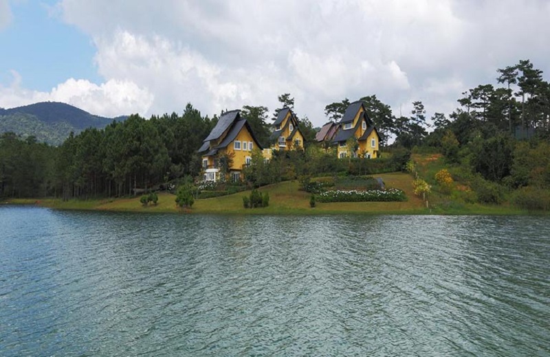 Bán đất Bảo Lộc View Hồ