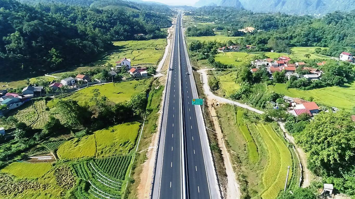 Cơ sở hạ tầng được đầu tư - Mua đất ở Bảo Lộc